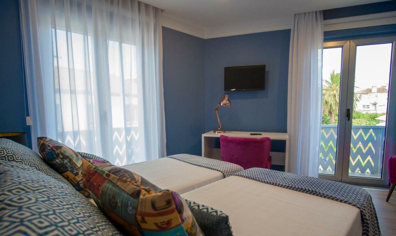 Zigzag Hostel Praia da Vitória Esterno foto