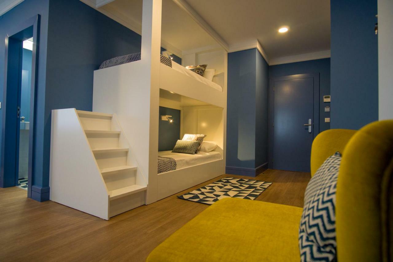 Zigzag Hostel Praia da Vitória Esterno foto