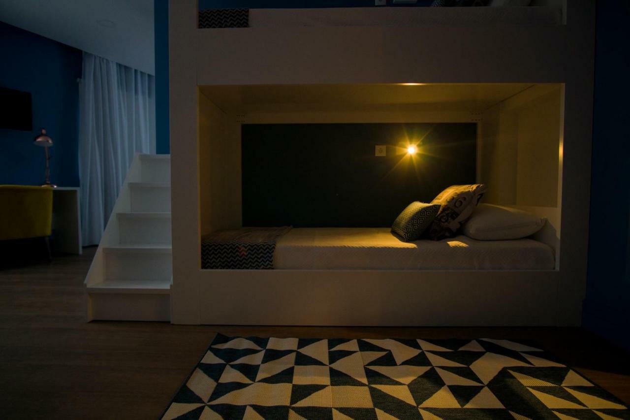 Zigzag Hostel Praia da Vitória Esterno foto